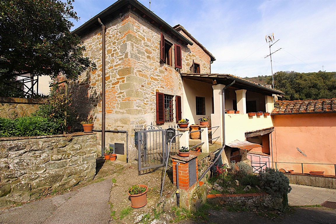 TERRATETTO FIGLINE VALDARNO LOCALITA' PONTE AGLI STOLLI