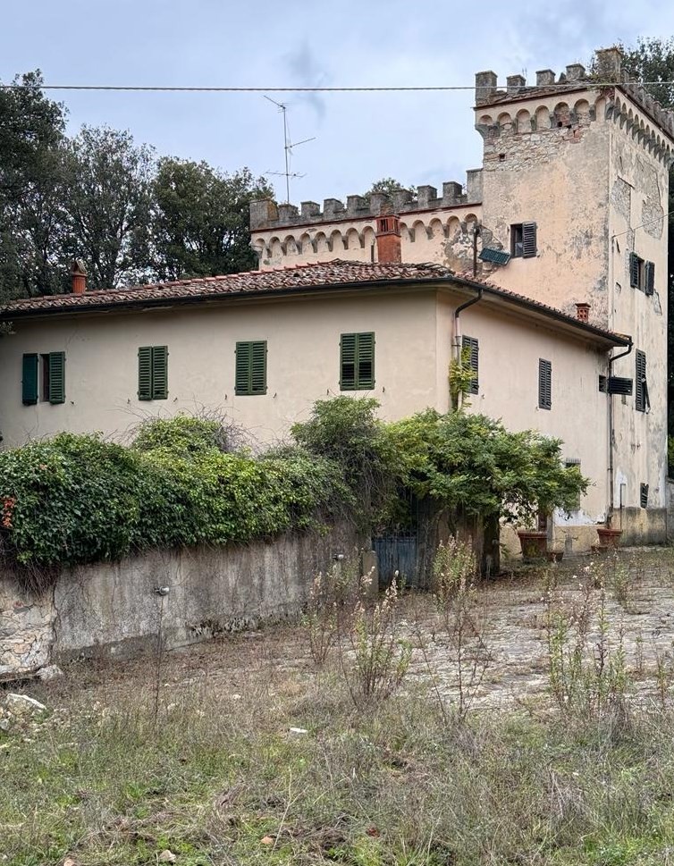 CASTELLO VENDESI PRESSI FIRENZE
