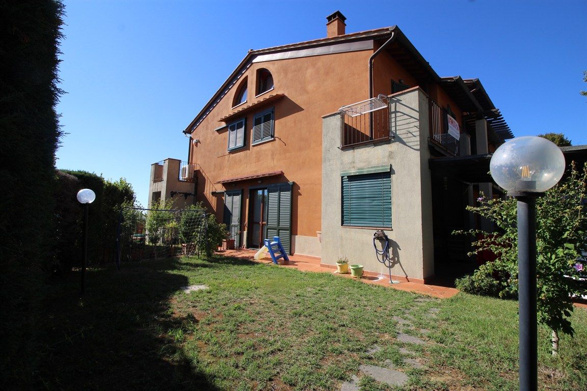 TERRATETTO IN VENDITA A PANZANO IN CHIANTI