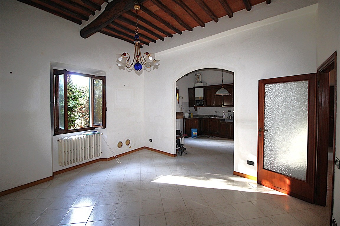 PANZANO IN CHIANTI 4 AMPI VANI CON GARAGE